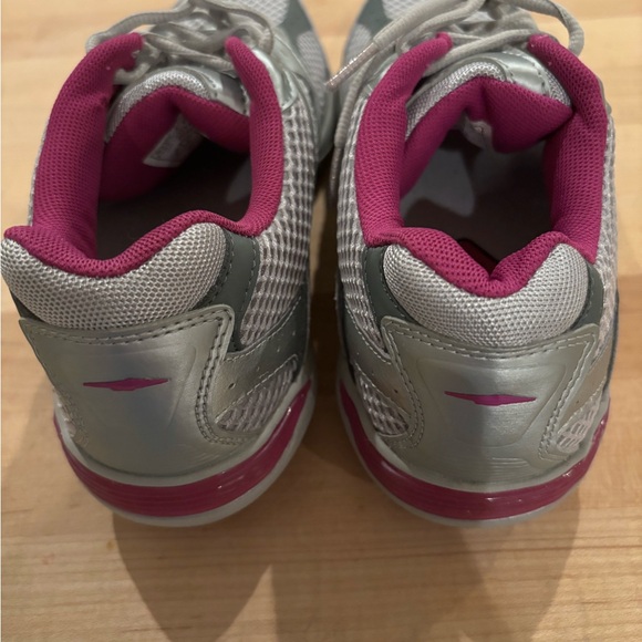 Avia walk women's toning sneaker size 8m. - Picture 5 of 6